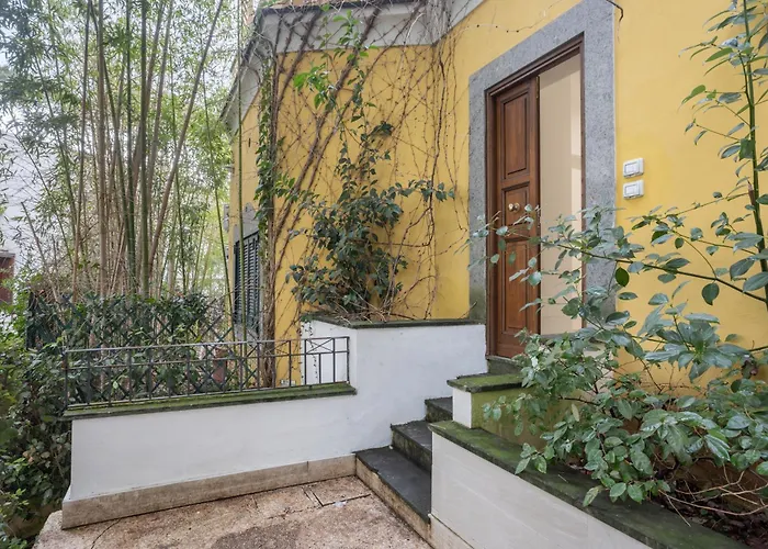 The Poolside House - New 2 Bedroom With Terrace Rom